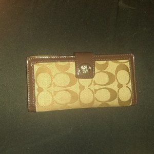 Coach wallet